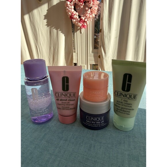 Clinique Take it off/All About Clean/7 Day Scrub/All About Eyes/skin care set 5 - Picture 1 of 8